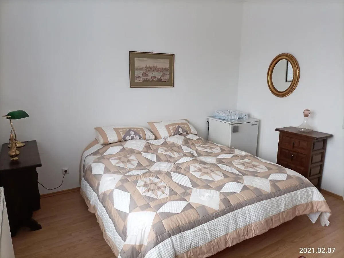 Apartment O3 - Gehobene 6-Zimmer Wohnung 175Qm Fuer 1-7 Personen 2X Dz 3X Ez Grafenwohr